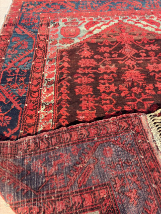 Circa 1880 Komurcu Kula Rug. Size 143 x 185 cm