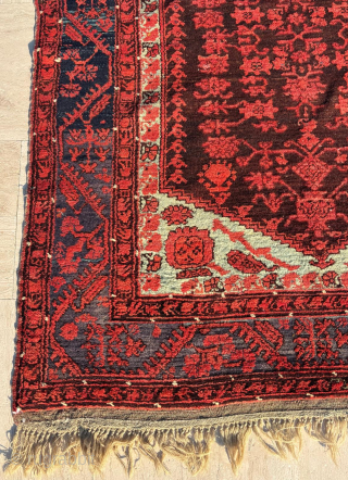 Circa 1880 Komurcu Kula Rug. Size 143 x 185 cm