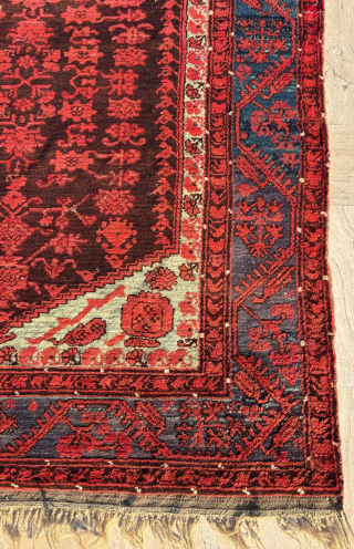 Circa 1880 Komurcu Kula Rug. Size 143 x 185 cm