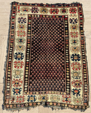 Late 19th Century Shirvan Rug. Size : 100 x 135 cm
