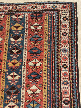 Late 19th Century Kazak Rug.Size : 146 x 180 cm