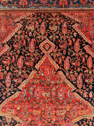 Late 19th Century Melayer Rug. Size : 125 x 190 cm