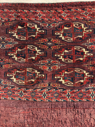 Mid 19th Century Yomud Chuval. Size : 80 x 129 cm                      