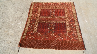 Last quarter 19th century Tekke Ensi very good condition and natural colors.
size 3.11x4.9                    