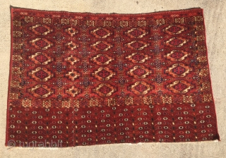 Very nice Tekke chuval with some silk 19th century.
Over all very good condition  except  half of one Gul is missing.           