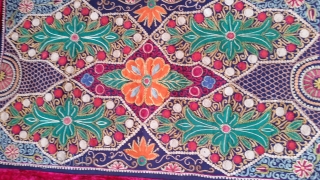 Over hundred years old small size (0,55 × 0,33) Rashed. 
In perfect condition and prety colors .                