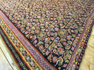Semi Antique Senneh Kelim
Size: 330 cm x 208
Condition: Good, small colour run in the middle But general overall condition good.
             