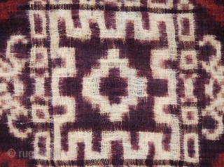 Balinese Double Ikat Textile (Geringsing), uncut warp 

Indonesia, Bali, Tenganan Pageringsingan, Bali Aga people, mid 20th century 

Handspun cotton, natural dyes, warp and weft ikat

Description: A fine example of the renowned double  ...