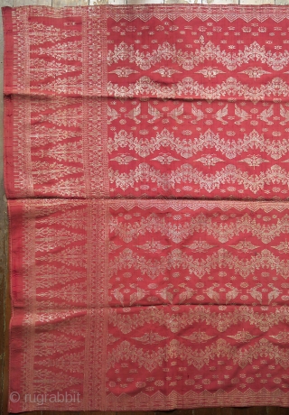 Balinese Silk Songket Hip Wrapper (Kamben)

Origin: Indonesia, Bali, Singaraja, 1900 -1920

Technique: Silk, silver-wrapped thread, supplementary weft weaving

Description: An elegant rose silk women’s hip wrapper (kamben), woven in the principality of Singaraja in  ...