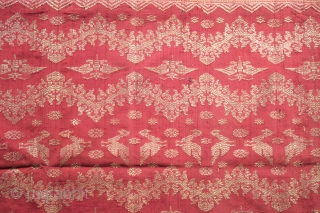 Balinese Silk Songket Hip Wrapper (Kamben)

Origin: Indonesia, Bali, Singaraja, 1900 -1920

Technique: Silk, silver-wrapped thread, supplementary weft weaving

Description: An elegant rose silk women’s hip wrapper (kamben), woven in the principality of Singaraja in  ...