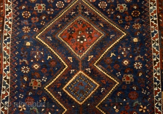 Persian Shiraz with wonderful natural colors and full pile. No damages, no repairs. 159cm x 144 cm                