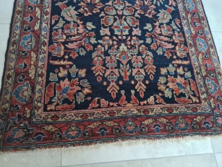 Antique persian US Sarough Mohadjeran ~ 1900 / 75x155cm, naturel Dyes
Shipping from Germany worldwide possible 


Mail: goekay.sargin@yahoo.de                
