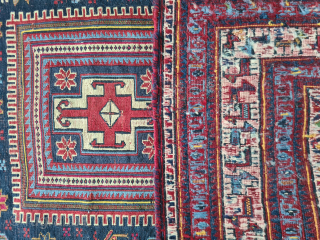 Beautiful, fine Sumakh kilim from southwest Persia (possibly Luri or Afshar?). Very fine weave. Lovely animal and paisley patterns. Good condition. Dimensions: 135 x 84 cm
Please contact me only directly:
goekay.sargin@yahoo.de
