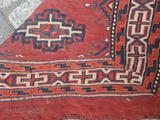 Antique Turkmen Yomut torba (chuval) in fine sumakh technique. Complete torba, including the back and upper finishing elements. Shows signs of wear consistent with age, but remains intact.115 x 80cm.
Please contact ...
