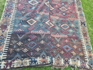 Rare antique turkish Aleppo Reyhanli Kilim 
~ 1800/1850
 170x365cm

all naturel dyes, embroided with cotton
wool on wool                 