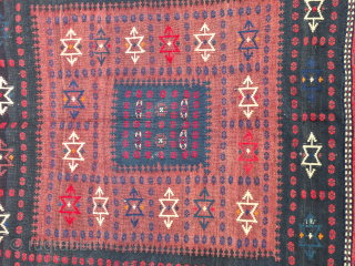 Afshar rukorsi sofreh sumakh kilim
~127x127cm
Minimal wear (see photos) 

Please contact me only directly: 

goekay.sargin@yahoo.de                   