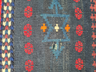 Afshar rukorsi sofreh sumakh kilim
~127x127cm
Minimal wear (see photos) 

Please contact me only directly: 

goekay.sargin@yahoo.de                   