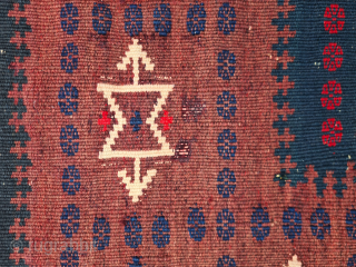 Afshar rukorsi sofreh sumakh kilim
~127x127cm
Minimal wear (see photos) 

Please contact me only directly: 

goekay.sargin@yahoo.de                   
