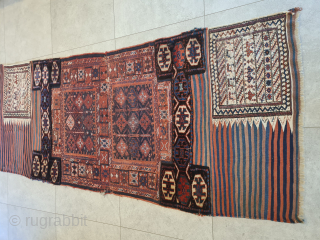 Antique opened Bakhtiari saddlebag/camel bag, made using three techniques (kilim, sumakh, and knotting). The piece has charm: lovely animal motifs on the white areas. Plant-based dyes. Dimensions: 240 x 93 cm. A  ...