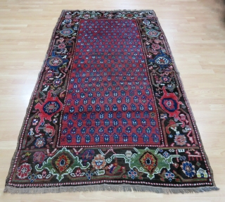 Caucasian Karabagh Rug Size 125x233 cm / 4'1''x7'7''                         