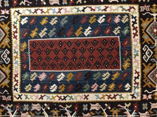 Pirot Kilim Size 207x181 cm / 6'8'' x 6'0''                        