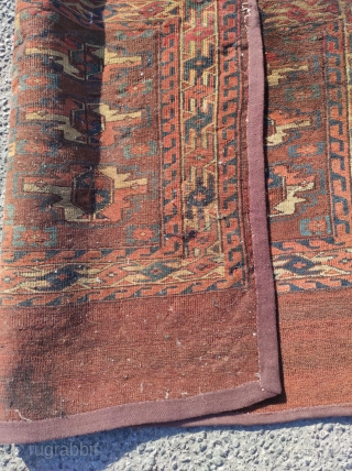 Turkmen Chuval

Circa 1880

Size : 72x113 cm                           