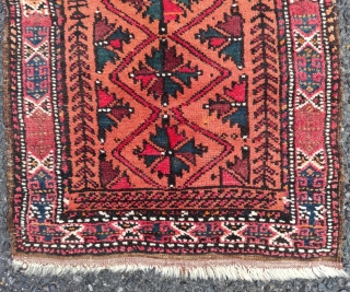 Antique Baluch Balish 

Size : 50x90 cm                          