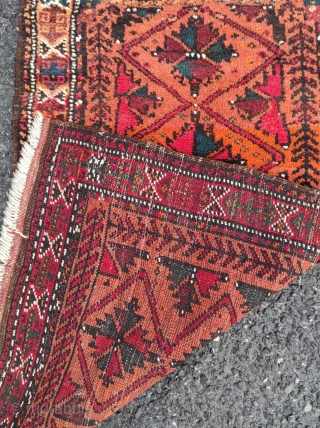 Antique Baluch Balish 

Size : 50x90 cm                          