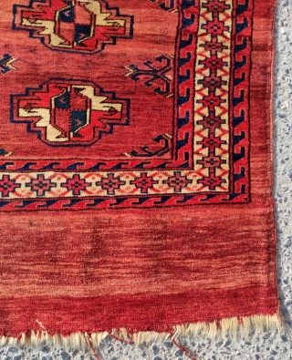 Turkmen Yamud

Circa 1870

Size : 80x123 cm                           