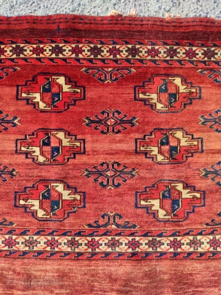 Turkmen Yamud

Circa 1870

Size : 80x123 cm                           