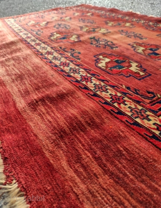 Turkmen Yamud

Circa 1870

Size : 80x123 cm                           