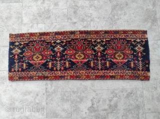 Persian Bagface 

Size : 45 x 120 cm 

RR has an email problem please reach me directly on this email :alpagutrugs@gmail.com            