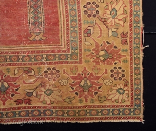 Tuduk  Carpet 

Size : 105x165 cm                          