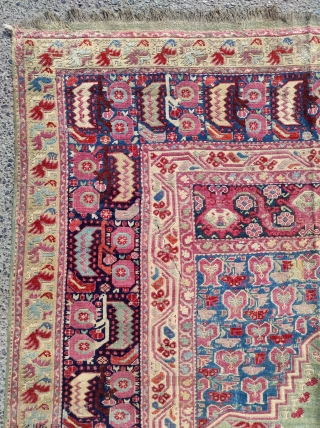 Gördes Carpet 

Circa 1870

Size : 146x217 cm 

                         