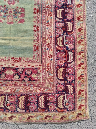 Gördes Carpet 

Circa 1870

Size : 146x217 cm 

                         