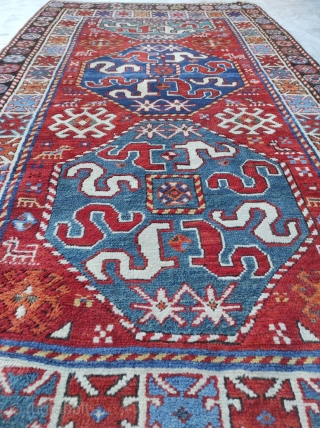 Very Fine Cloudband Rug 

Size : 128 x 236 cm. 

Please contact me directly on this e mail ; alpagutrugs@gmail.com

             