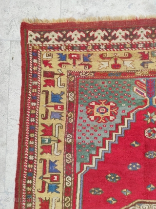 Mihalic Rug 

Size : 100 x 140 cm 

Circa 1870s 

Please contact me directly : alpagutrugs@gmail.com                 