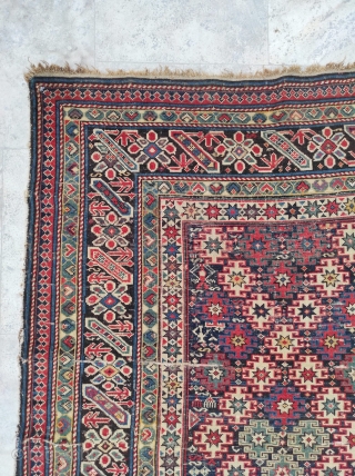 Chi Chi Rug 

Circa 1880s

Size : 120 x 150 cm 

Please reach me directly on this email : alpagutrugs@gmail.com 
             