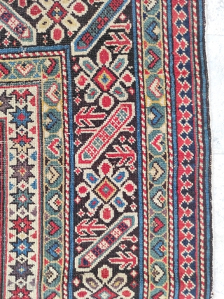Chi Chi Rug 

Circa 1880s

Size : 120 x 150 cm 

Please reach me directly on this email : alpagutrugs@gmail.com 
             