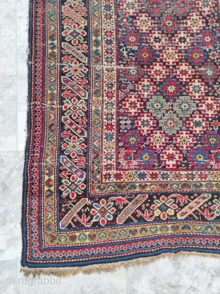Chi Chi Rug 

Circa 1880s

Size : 120 x 150 cm 

Please reach me directly on this email : alpagutrugs@gmail.com 
             