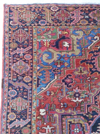 Heriz Carpet 

Size : 197 x 310 cm 

                        