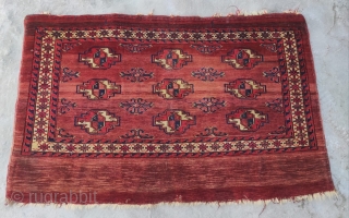 Yomud Chuval 

Size : 80 x 123 cm 

Circa 1880                       