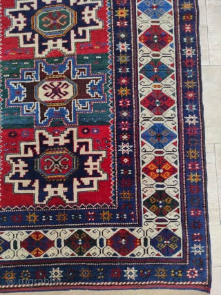 Very Fine Quality Lezgi Rug 

Size : 110 x 205 cm                      