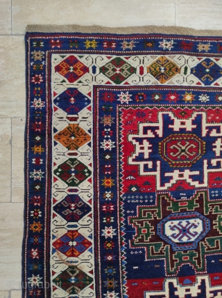 Very Fine Quality Lezgi Rug 

Size : 110 x 205 cm                      