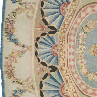 Antique French Aubusson Rug
France ca. 1920
9'10" x 7'2" (300 x 219 cm)
FJ Hakimian Reference #02566
                  