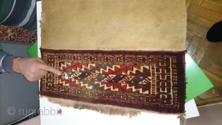 Turkmen Okluk/Quiver.
Size: 22x56cm. There is a small repair in the lower part. Please see the pictures! Other than that it has no other issues, in a good condition. 
    