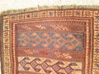 Antique Caucasian Sumac Bag Face.

size 24'' x 25'' .condition very good with no repair.                   