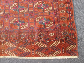 Antique TEKKE turkoman RUG.

SIZE 3'11''X3'2''. CONDITION FULL PILE WITH NO REPAIR OR LOW.CLEAN READY TO GO .LOVELY COLORS.GOOD PRICE.              