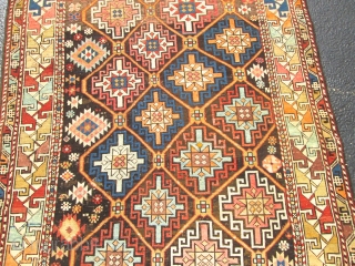 ANTIQUE CAUCASIAN SHIRVAN BAKO RUG.

SIZE 6'X4' .CONDITION LOW EVEN PILE .SOME OLD  REPAIR ,AND ENDS REWEAVE.                