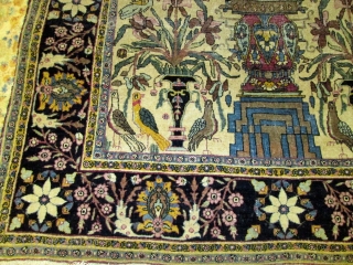 Antique Pictorial  Laver Kerman Rug.

size 4'5''x7'3''. rare and collective rug. cr 1890.                    